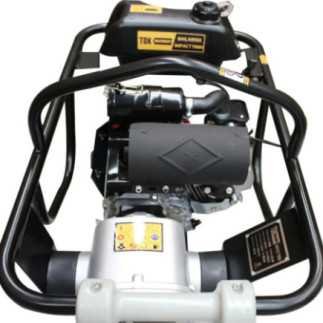 Bailarina Compactadora a Gasolina 5.5 Hp 4 Tiempos motor Honda TDK IMPACT700H