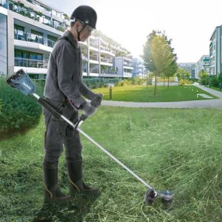 Desbrozadora Inalambrica 18Vx2 MAKITA DUR368AZ