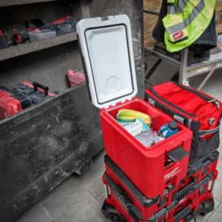 Hielera Compacta Rígida 16.2x9.8x16.2 PACKOUT AMIL48228460