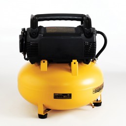 Compresor Direct Drive 22 Litros Con Pistola Manguera Y Coples Dewalt DWD2002M-WK DWD2002M-WK DEWALT