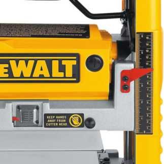 Cepillo 12-1/2" 2,000 W 10,000 Rpm portátil DEWALT DW734