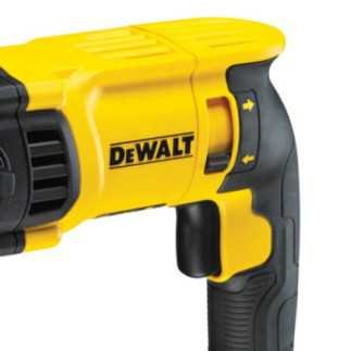 Rotomartillo SDS Plus 1" 800 W 2.9 J 0-5,500 gpm + estuche DEWALT D25133K-B3