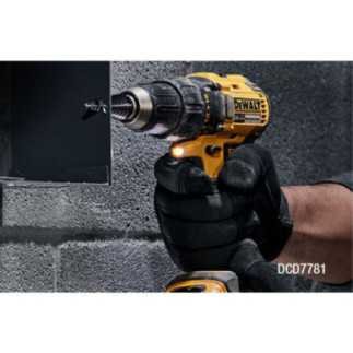 Combo Rotomartillo + Esmeriladora 20 V + batería 5 A + bolsa DEWALT DCK248P1-B3