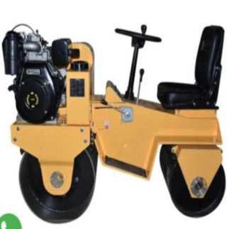 Rodillo Vibratorio Hyundai Doble Con Operador 12 Hp - Hyrv950