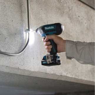 Atornillador Impacto Td110D + Rotomartillo Hp333D Li-Ion 2 Bat Makita CLX228