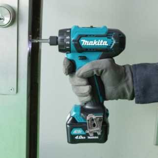 Taladro Atornillador 2 Bat Makita DF033DWYE