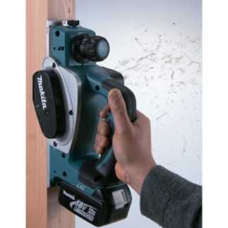 Cepillo 82mm 3 1/4" 15,000 rpm  18V MAKITA DKP180Z