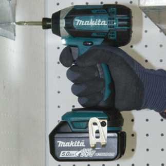 Atornillador de Impacto 1/4" 18 V LXT SOLO EQUIPO MAKITA DTD152Z