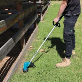 Desbrozadora Inalambrica LXT BL 18 V MAKITA DUR192LST