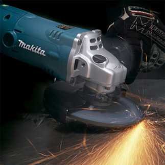 Esmeriladora Angular 5" 1,050 W 11,000 rpm MAKITA GA5010