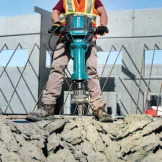 Demoledor vertical hex 1-1/8" 2,000 W 72.8 J 870 gpm AVT MAKITA HM1812