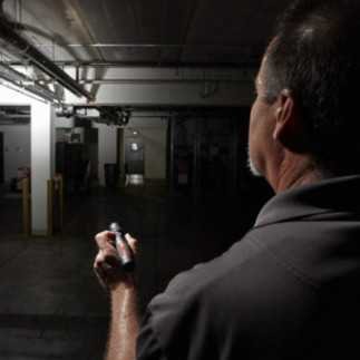 Lampara Perdonal De Giro Rlusb De 1100 Lumenes