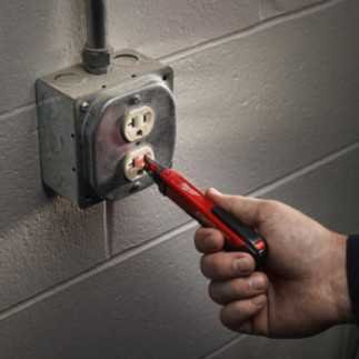 Detector Voltaje 50-1,000 V luz Led Milwaukee 2202-20