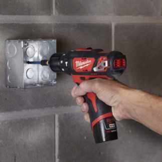 Destornillador 3/8" Compacto 12 Volts Li-Ion 0-400, 0-1,500 Rpm Milwaukee 2408-22