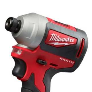 Llave De Impacto 1/4" 18 V Milwaukee 2850-22CT
