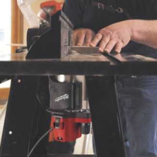 Router 2-1/4 HP Milwaukee 5616-20