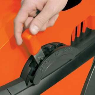 Podadora 13" 1,200 W 120 V colector 35 L BLACK & DECKER GR3400-B3