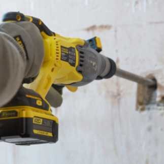 ROTOMARTILLO STANLEY SDS 20V ION SDS 20V SBH900M2K-B3