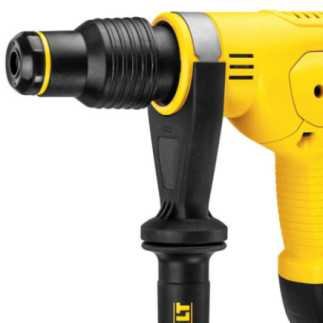 Martillo Demoledor SDS Max 1-9/16" 1,050 W 7.1 J 0-3,150 gpm DEWALT D25810K-B3
