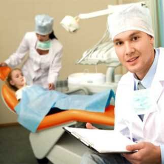 Compresor Medicair 2Hp 130L 120 V VEL100E200-130M