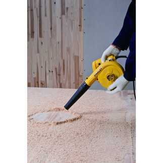 Sopladora Aspiradora 600 W Stanley STPT600-B3