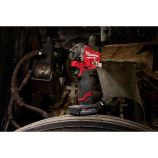 Llave De Impacto Corta De 3/8 Fuel M12 Milwaukee 2562-22