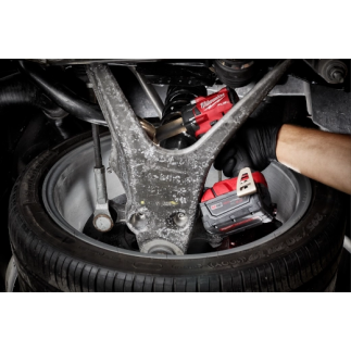 Llave De Impacto Compacta 1/2" 18 V Fuel + 2 Baterías 5 A