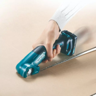 Multi Cortador 300 Rpm Li-Ion 1 Bat Con Inductor 1.5 A.H Con Male Makita CP100DWY