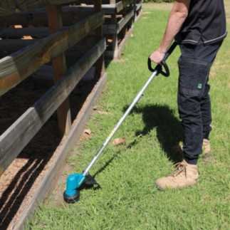 Desbrozadora Inalambrica LXT BL 18 V MAKITA DUR192LST