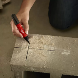 Marcadores líquidos Inkzall punta media negro 2 piezas MILWAUKEE 48223102