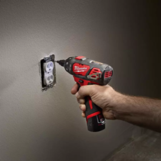 Destornillador 1/4" Compacto 12 V Milwaukee 2401-22
