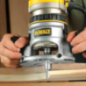 Router 1/2" y 1/4" 1,300 W 24,500 rpm DEWALT DW616 Router 1/2" y 1/4" 1,300 W 24,500 rpm DEWALT DW616